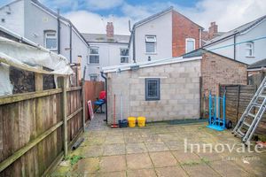 Photo 7- click for photo gallery